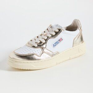 Autry Medalist in Platinum